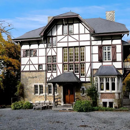 Villa Beautiful Castle In Wit Garden, Cleaning Included Spa