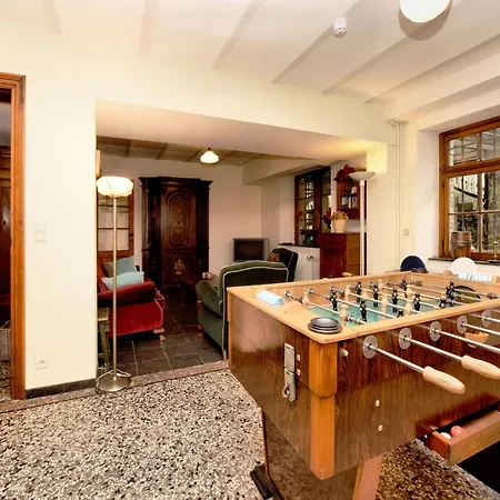 Beautiful Castle In Wit Garden, Cleaning Included * Spa